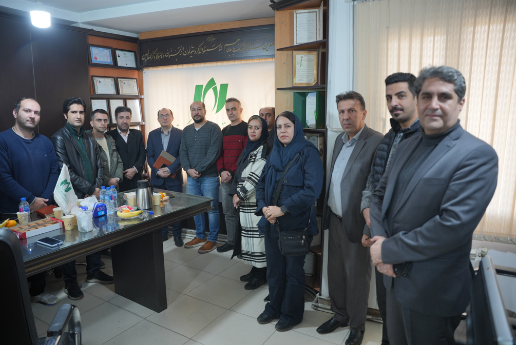 گزارش جامع مجمع عمومی نصر کردستان؛ تقدیر ویژه صنف از مدیرکل ICT